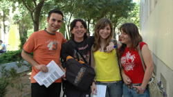 Estudiantes en un paseo de la UCLM