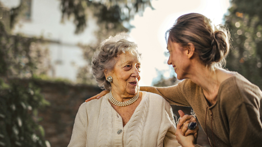 Sofocos durante la menopausia: por qué se producen y cómo pueden combatirse