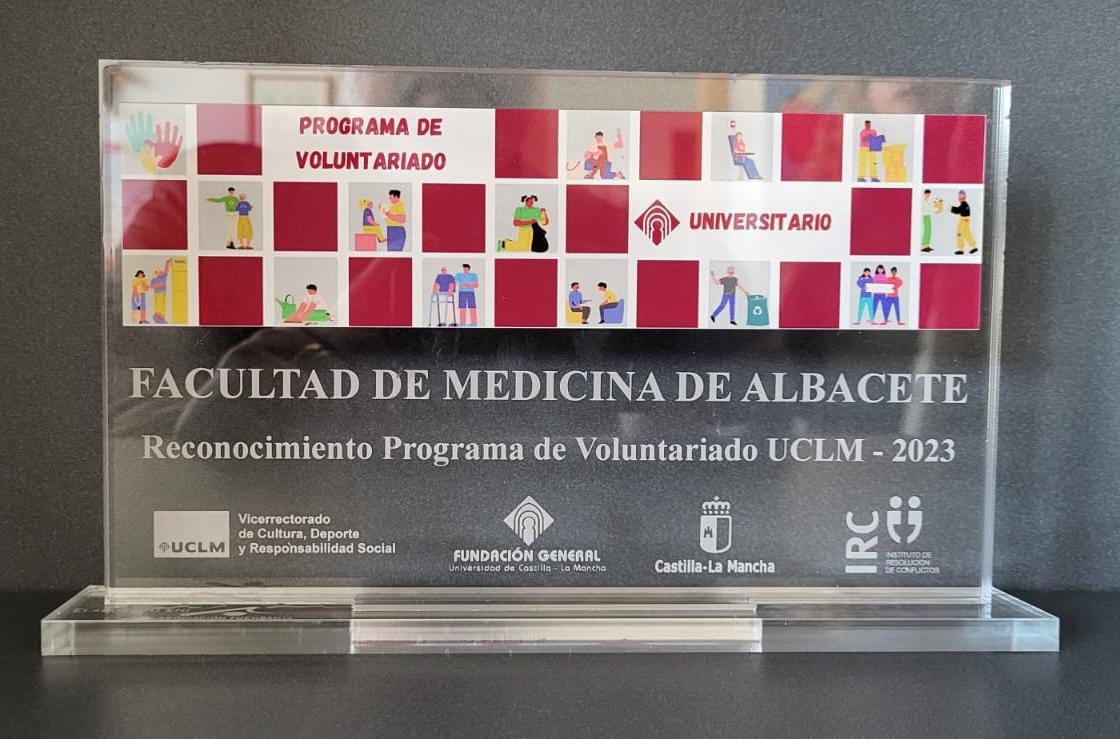 PREMIO FACULTAD DE MEDICINA