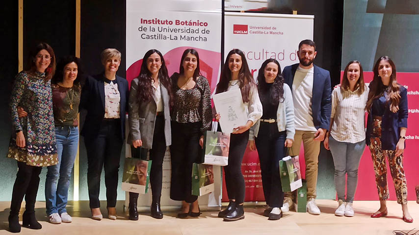 Premiados y organizadores