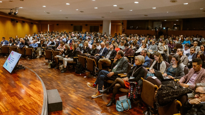 comunicación social de su investigación