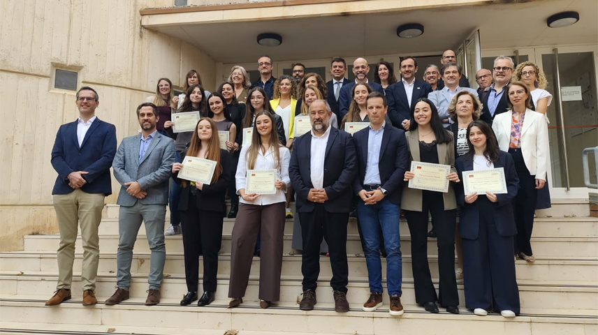 ‘Cuéntame tu TFG’ premia los mejores tra